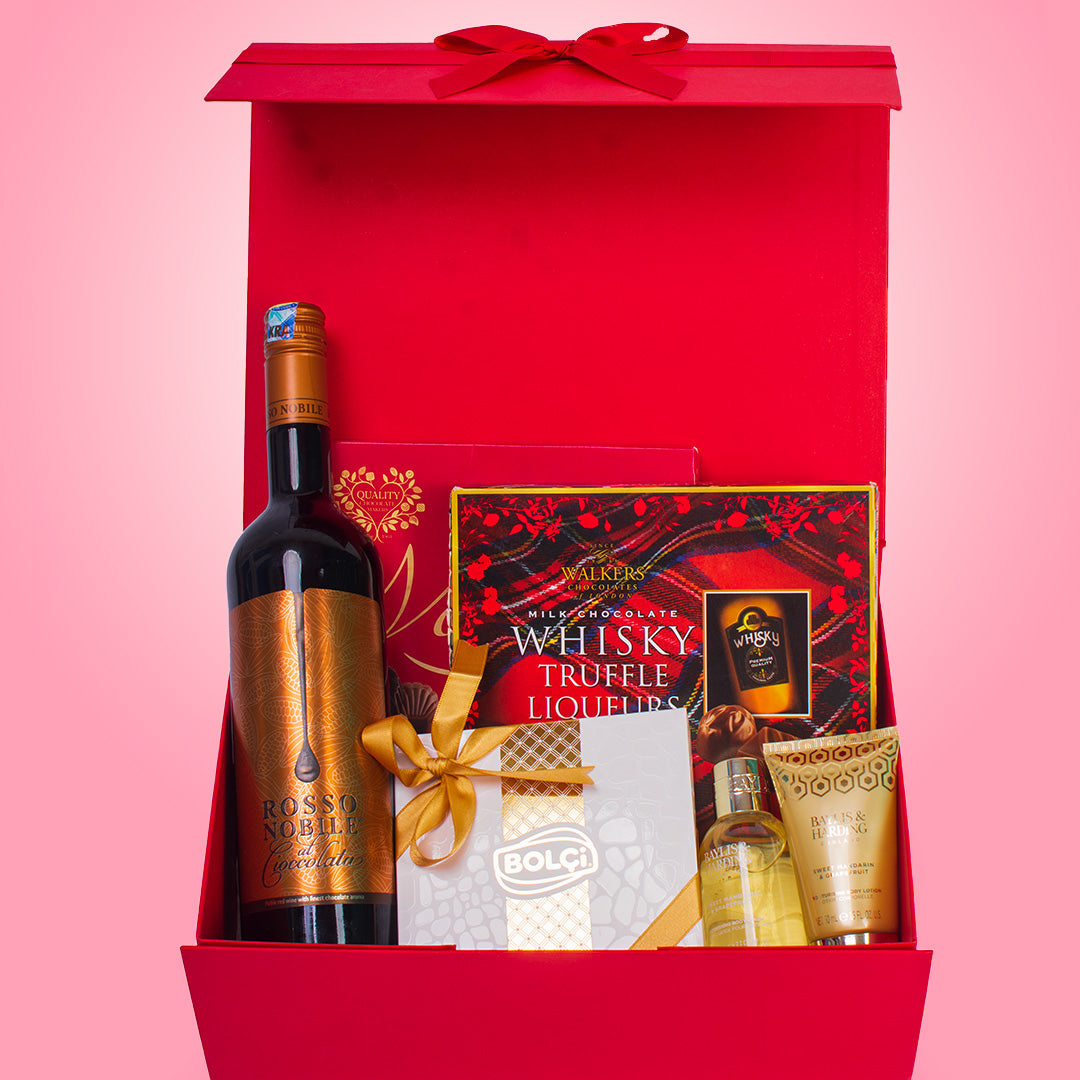 Valentine’s Gift Hampers Nairobi – Wine, Chocolate & More