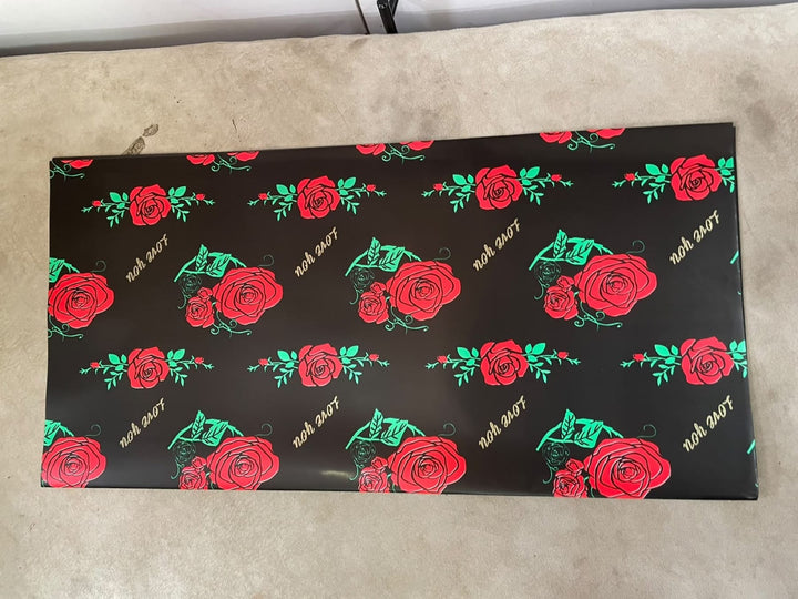 Blooms & Gifts Black Red Rose Wrap