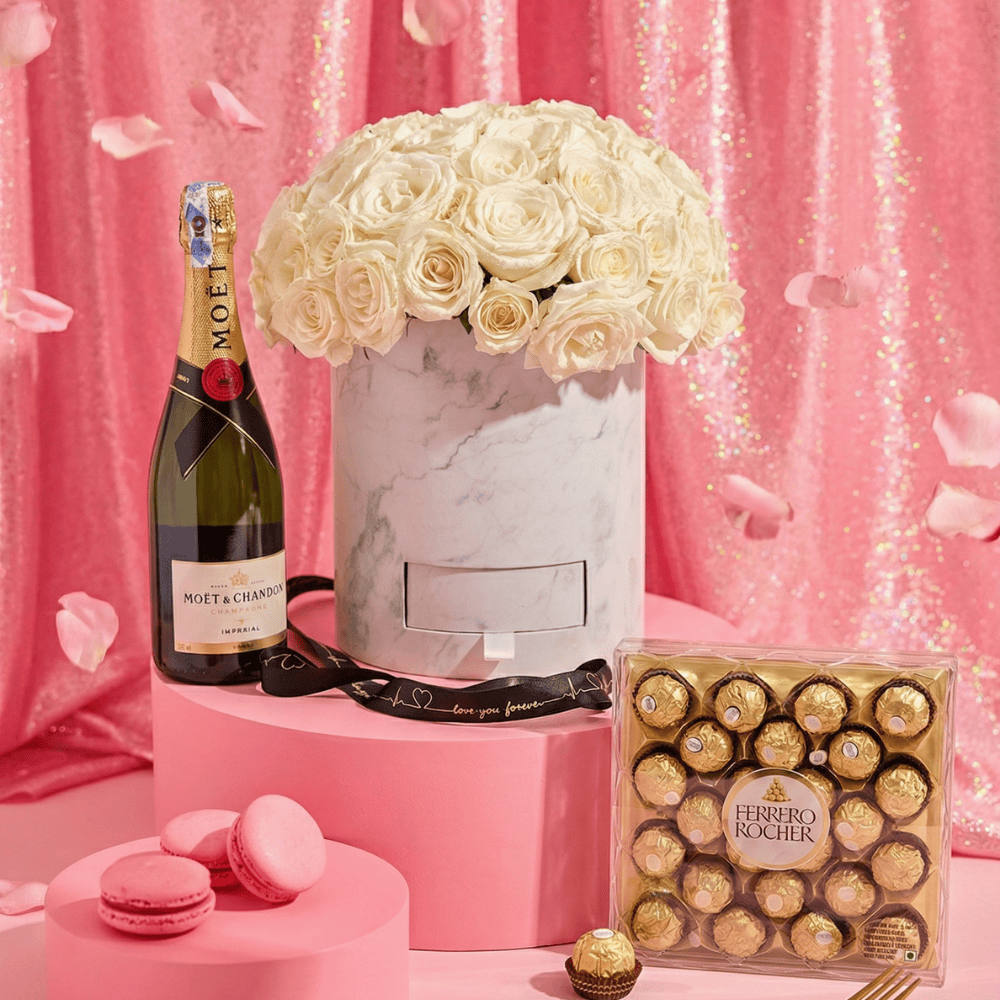 Blooms & Gifts Blanc Luxe Moët