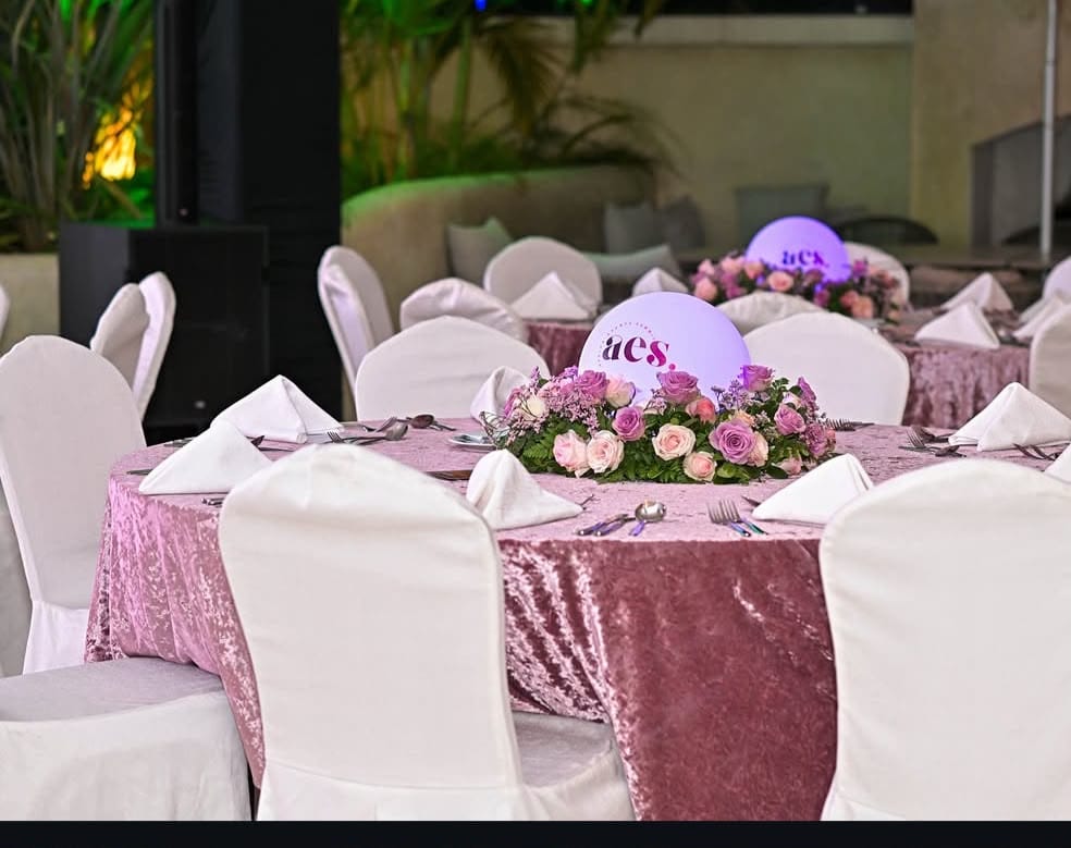 Blooms & Gifts center piece