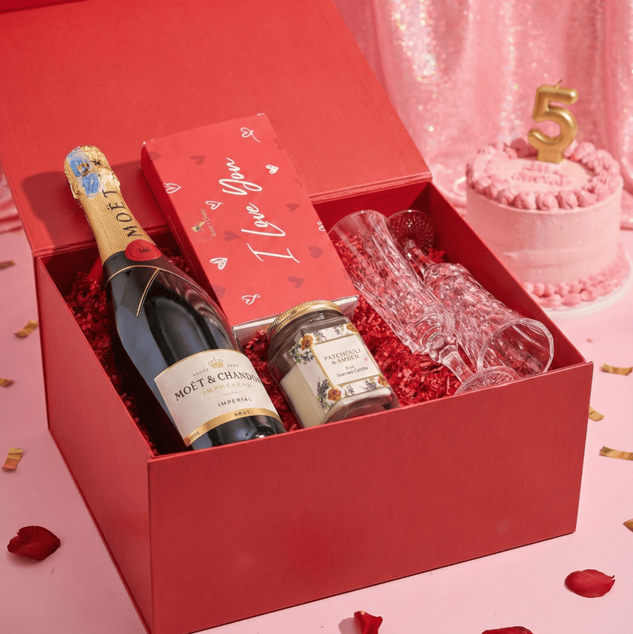 Blooms & Gifts Copy 4