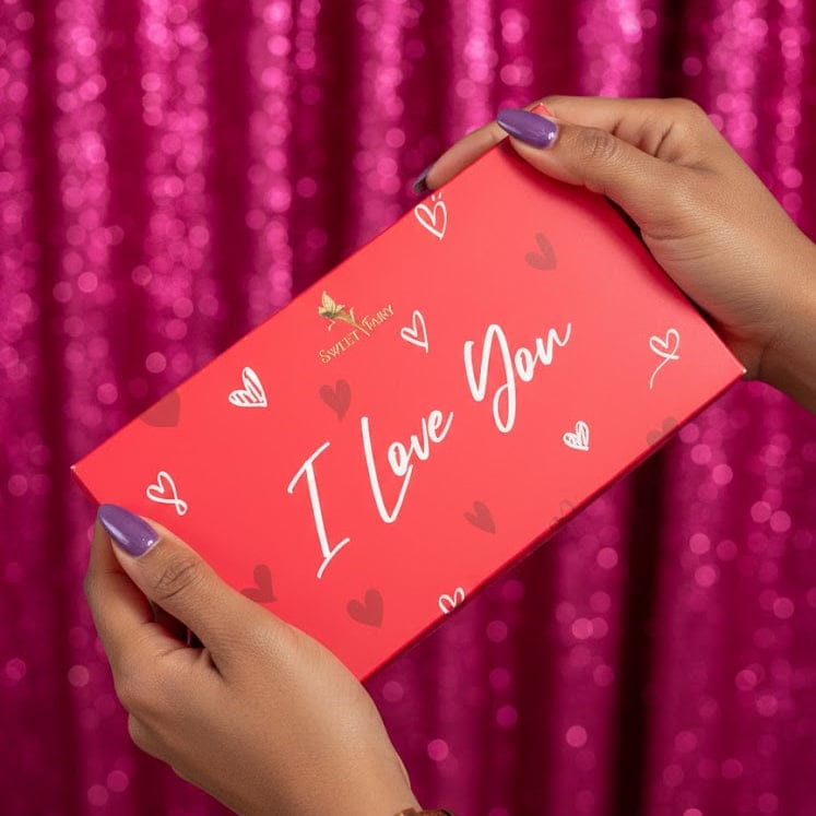 Blooms & Gifts Love Chocolate