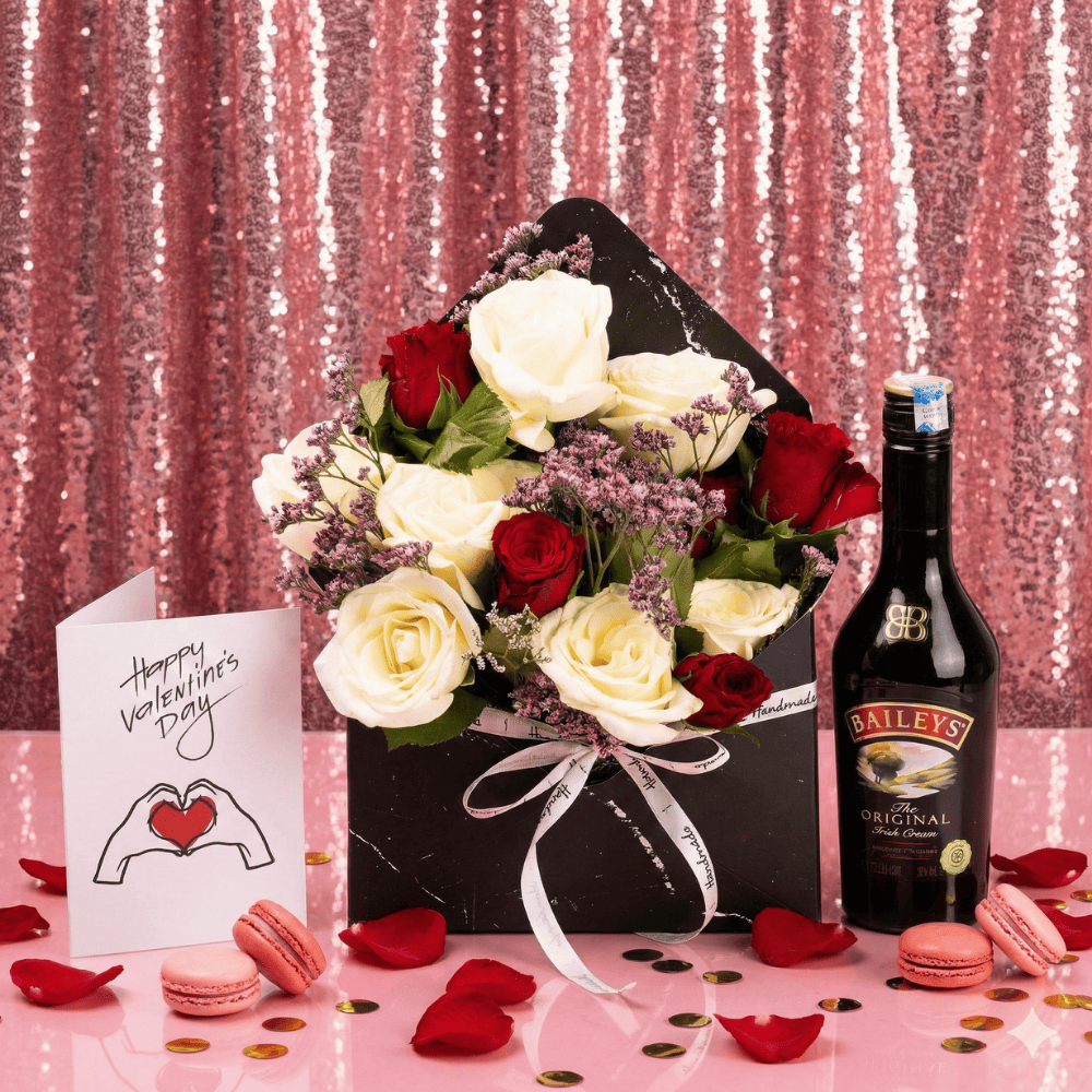 Blooms & Gifts Rosa Baileys Envelope