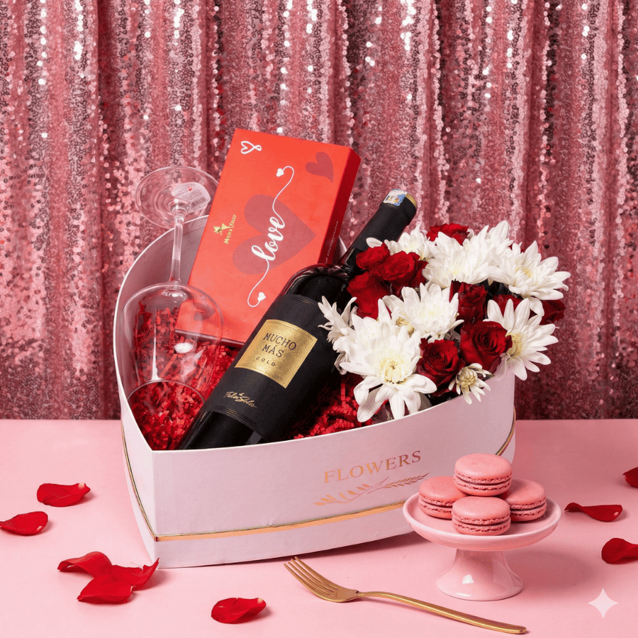 Blooms & Gifts Sweetheart Cheers