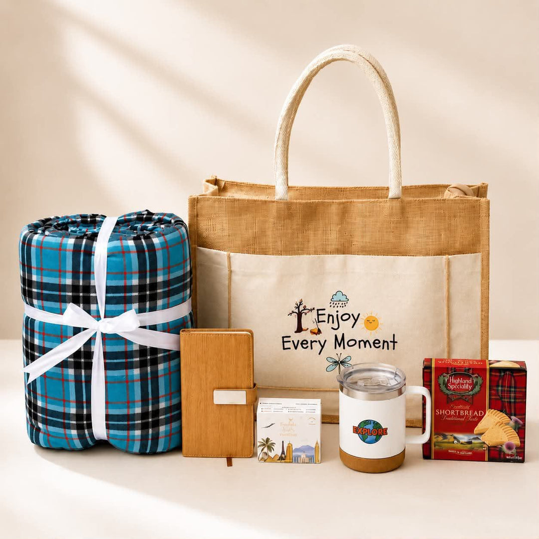 Blooms & Gifts The Wander Well Box