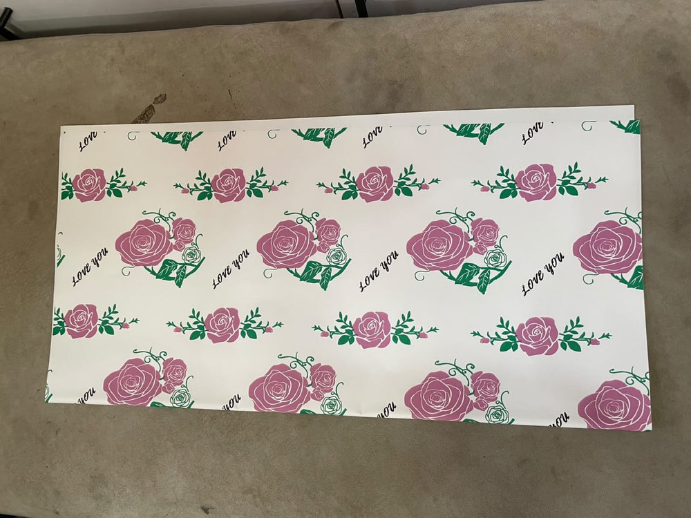 Blooms & Gifts White Mauve Rose Wrap